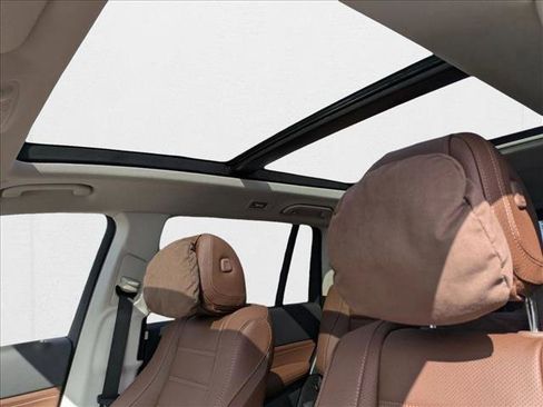 New 2026 Mercedes-Benz GLS 450 4MATIC image 15