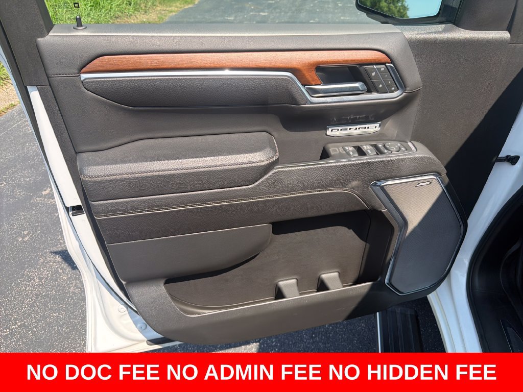 Used 2023 GMC Sierra 1500 Denali AWD/4WD image 11
