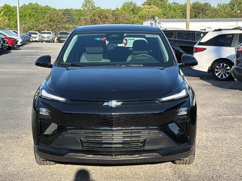 New 2027 Chevrolet Bolt LT w/ Comfort Package image 2