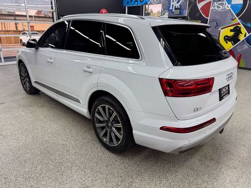 Used 2017 Audi Q7 3.0T Premium Plus image 3