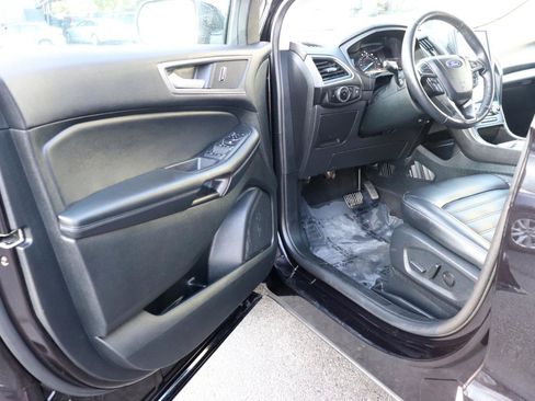 Used 2024 Ford Edge SEL AWD/4WD image 10