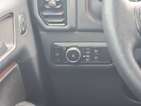 Used 2023 Ford Bronco Sport Outer Banks w/ Tech Package AWD/4WD image 13
