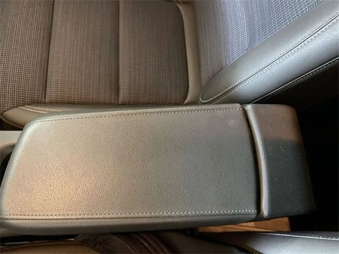 Used 2024 Buick Envista Preferred w/ Convenience I Package image 42