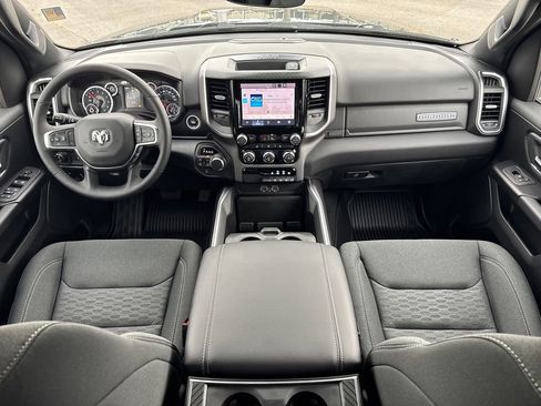 New 2026 RAM 1500 Big Horn AWD/4WD image 15