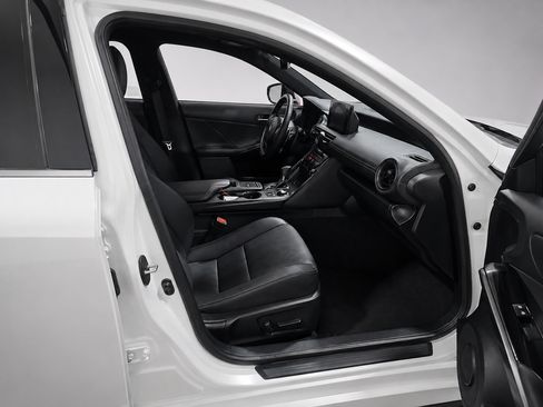 Used 2023 Lexus IS 300 AWD w/ Comfort Package image 8