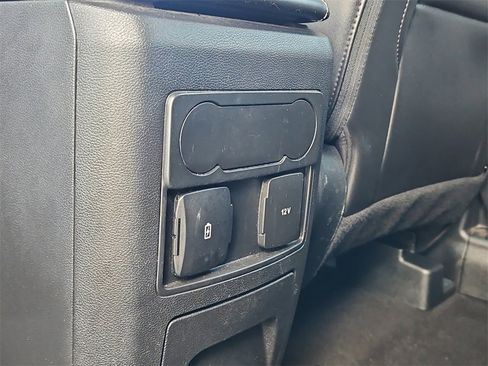 Used 2023 Ford Explorer XLT w/ Equipment Group 202A image 29