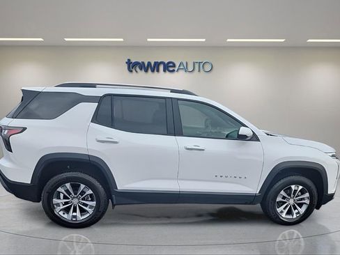 Used 2025 Chevrolet Equinox LT w/ Convenience Package II image 8