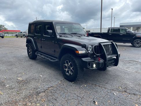 Used 2020 Jeep Wrangler Unlimited Rubicon AWD/4WD image 9