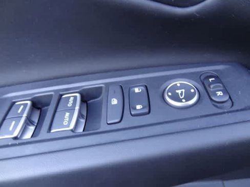 Used 2023 Honda Accord EX image 15