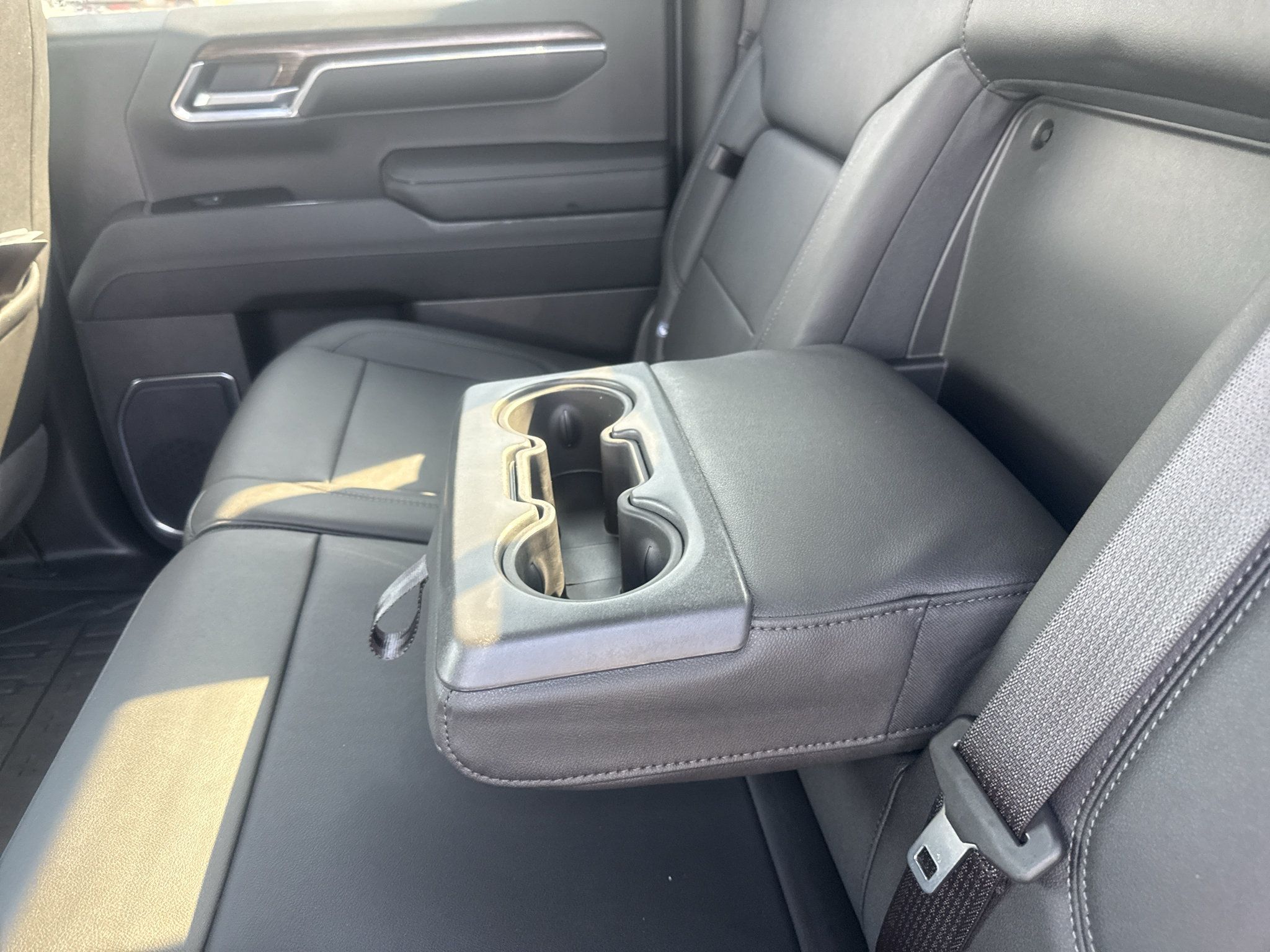 Used 2024 GMC Sierra 1500 Elevation w/ Elevation Premium Package AWD/4WD image 17