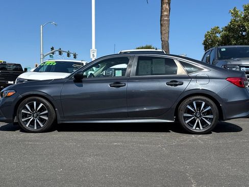 Used 2023 Honda Civic EX image 8
