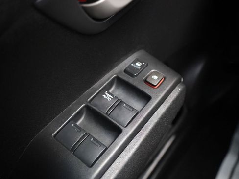 Used 2013 Honda Fit Sport image 33