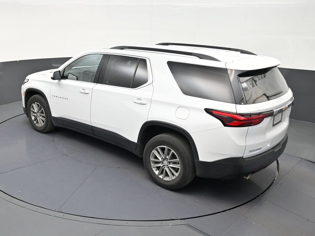 Used 2023 Chevrolet Traverse LT FWD image 11
