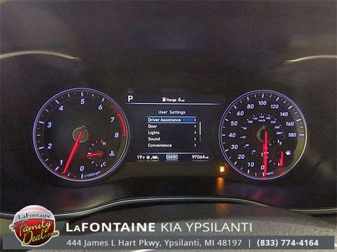 Used 2020 Genesis G70 3.3T image 17