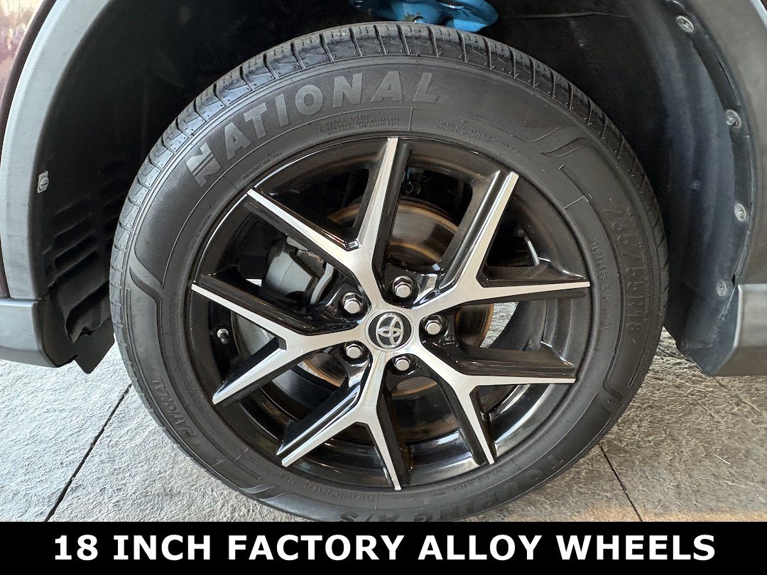 Used 2017 Toyota RAV4 SE w/ Power Extra Value Package AWD/4WD image 10