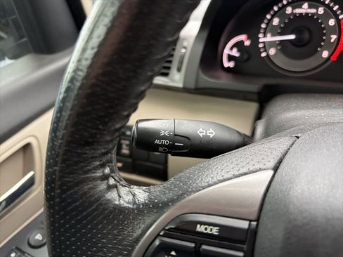 Used 2014 Honda Odyssey EX-L image 14