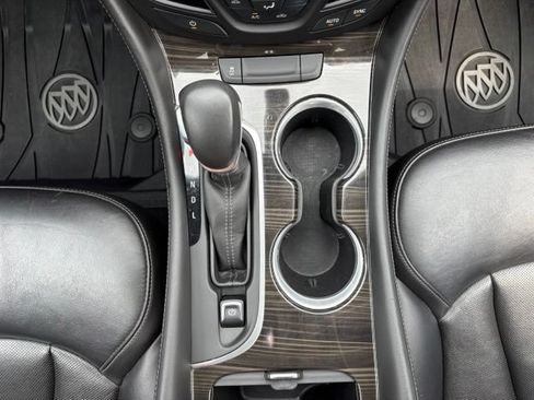 Used 2020 Buick Envision Essence FWD image 24