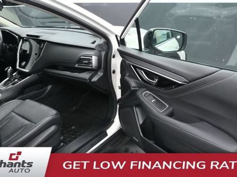 Used 2023 Subaru Outback Touring AWD/4WD image 14