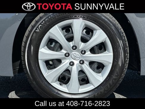Used 2023 Toyota Corolla LE w/ Carpet Mat Package (TMS) FWD image 13