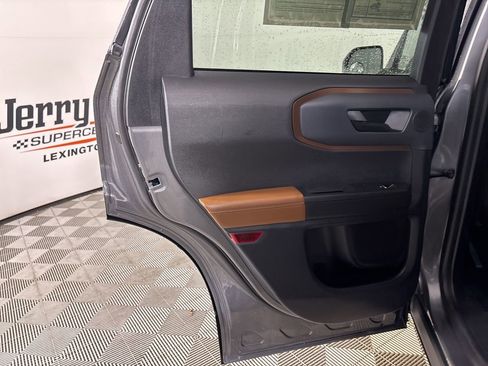 Used 2022 Ford Bronco Sport Outer Banks w/ Tech Package image 19