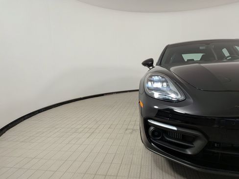 Certified 2023 Porsche Panamera Platinum Edition RWD image 12