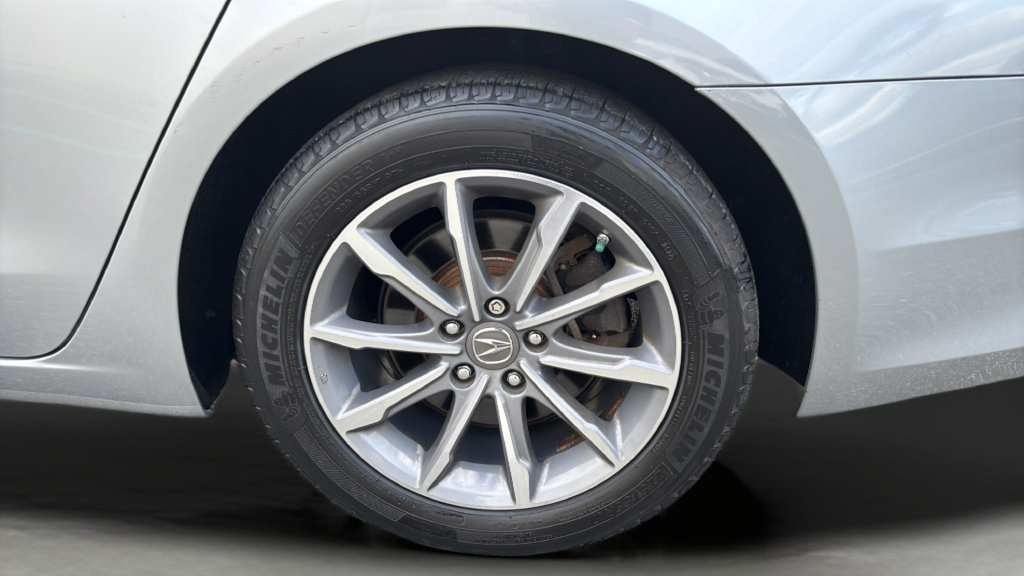 Used 2019 Acura TLX FWD image 7