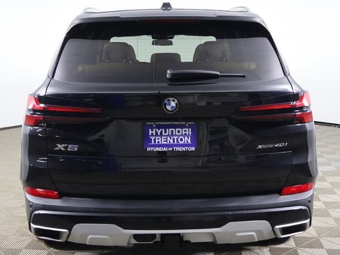 Used 2024 BMW X5 xDrive40i w/ Premium Package image 15