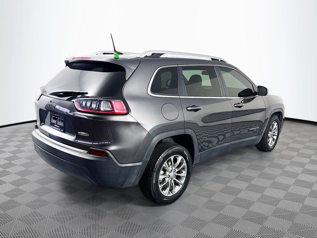 Used 2019 Jeep Cherokee Latitude Plus FWD image 7