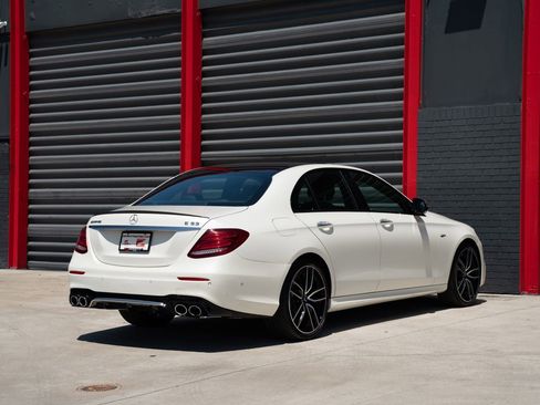 Used 2019 Mercedes-Benz E 53 AMG 4MATIC Sedan image 7