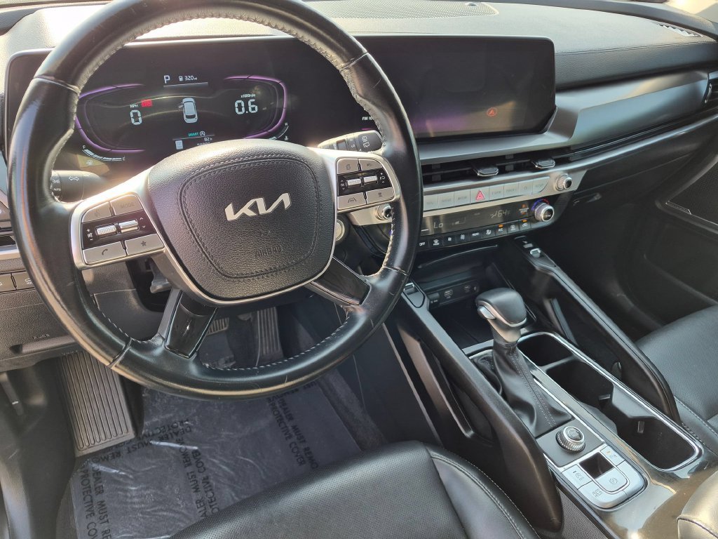 Used 2025 Kia Telluride S FWD image 15