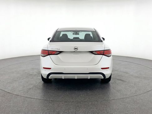 Used 2025 Nissan Sentra S FWD image 7