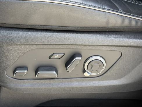 Used 2025 Hyundai Palisade Calligraphy image 24