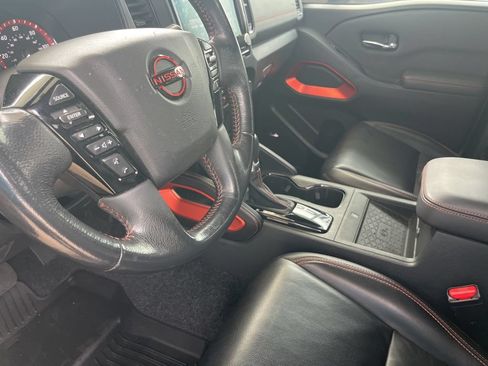 Used 2023 Nissan Frontier PRO-4X w/ Pro-4X Premium Package AWD/4WD image 22