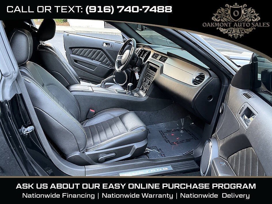 Used 2011 Ford Mustang GT Premium w/ GT Coupe Accessory Pkg 4 RWD image 12