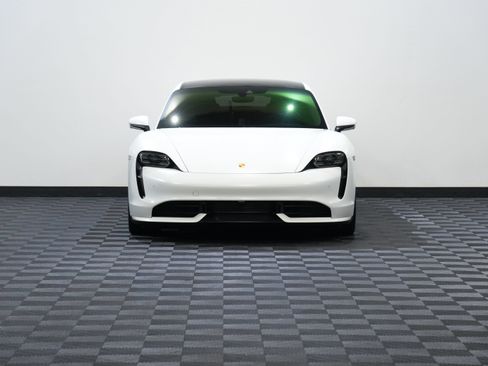 Used 2020 Porsche Taycan AWD/4WD image 4