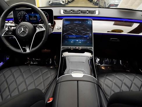 Used 2025 Mercedes-Benz S 580 4MATIC Sedan image 21