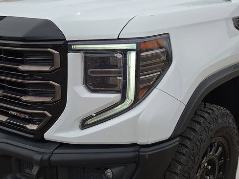 Used 2023 GMC Sierra 1500 AT4X w/ AT4X AEV Edition AWD/4WD image 10
