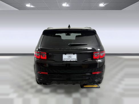 Used 2026 Land Rover Discovery Sport Landmark image 10