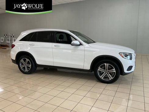 Used 2019 Mercedes-Benz GLC 300 4MATIC image 1