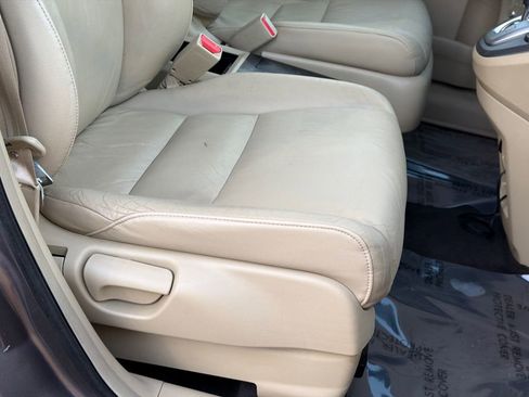 Used 2011 Honda CR-V EX-L image 10