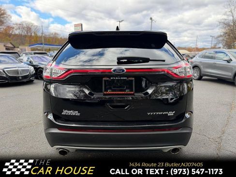 Used 2018 Ford Edge Titanium w/ Technology Package image 11