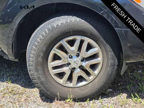 Used 2019 Nissan Frontier SV RWD image 3