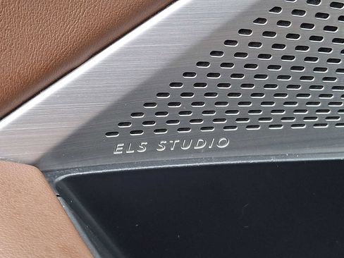 Used 2023 Acura MDX SH-AWD w/ Technology Package image 23