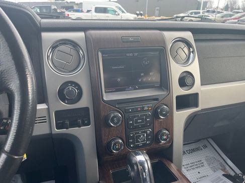 Used 2013 Ford F150 Lariat w/ Lariat Chrome Pkg image 17