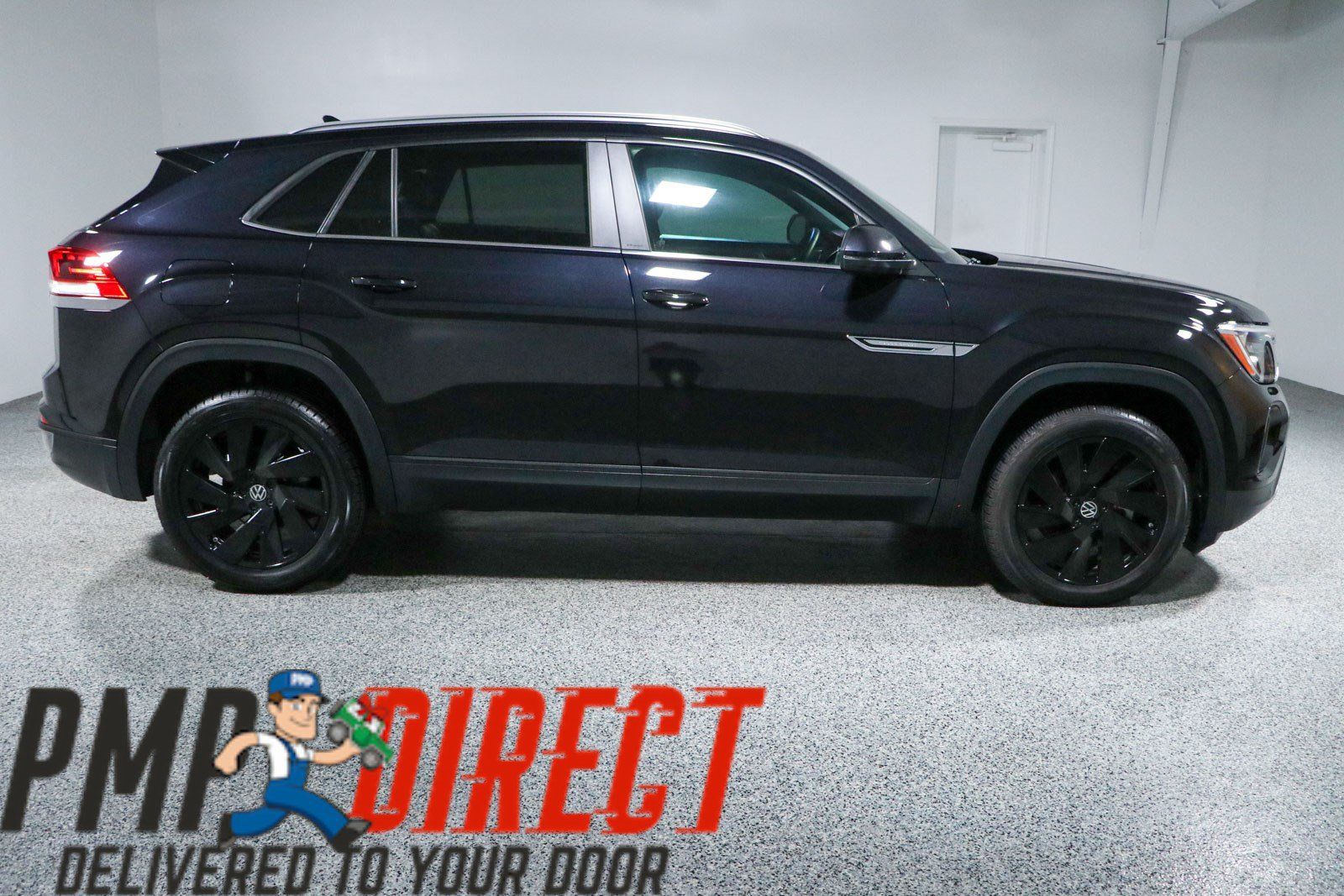 Used 2024 Volkswagen Atlas Cross Sport SE FWD image 6