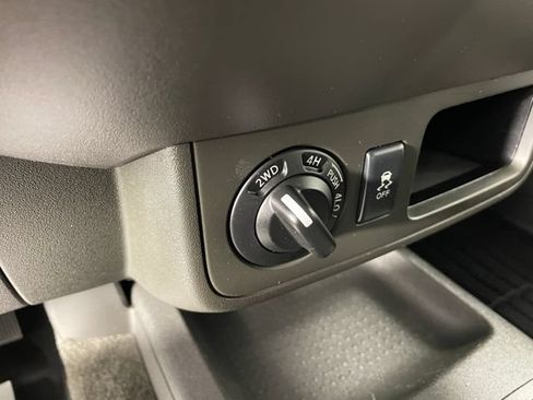 Used 2015 Nissan Xterra S w/ Value Package AWD/4WD image 9