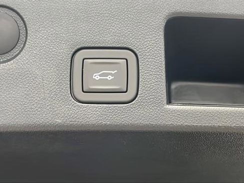 New 2026 Chevrolet Equinox LT w/ Convenience Package II AWD/4WD image 31