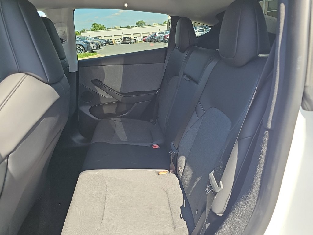 Used 2026 Tesla Model Y Long Range AWD/4WD image 11