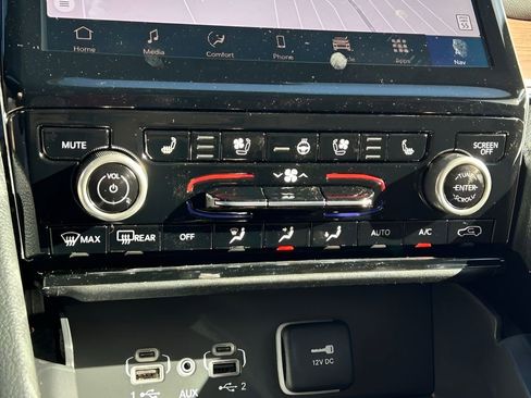 New 2025 Jeep Grand Cherokee Summit w/ Adv Protech Group IV image 21