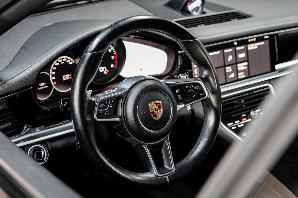 Used 2017 Porsche Panamera 4 AWD/4WD image 14